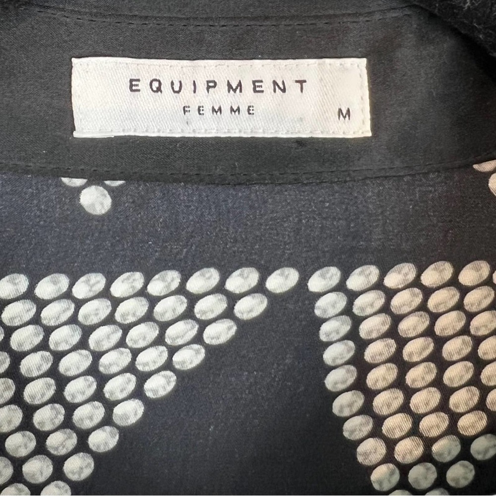Equipment Femme Triangle Diamond Silk Blouse - Picture 7 of 11
